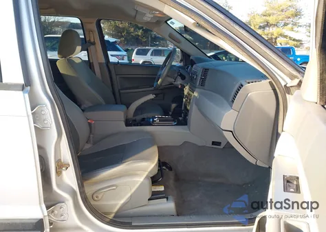 2006 Jeep Grand Cherokee Laredo from USA, damaged, VIN 1J4HR48N86C283944